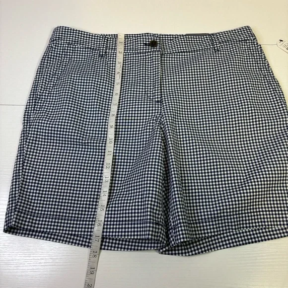 NWT Talbots Relaxed Chino Navy and White Gingham Checked Shorts 7” Size 10
